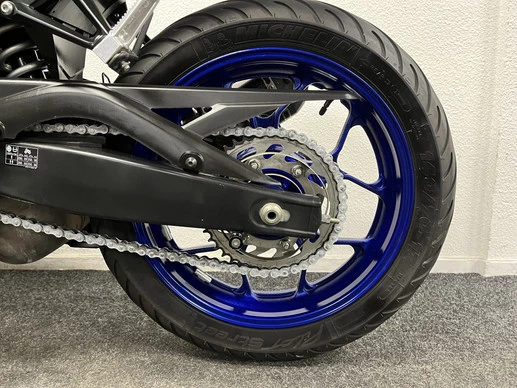 Yamaha YZF - Afbeelding 19 van 22