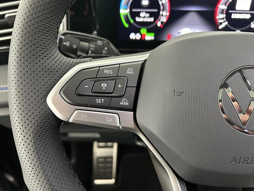 Volkswagen Tiguan - Afbeelding 18 van 30