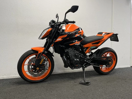 KTM 890 - Afbeelding 15 van 23