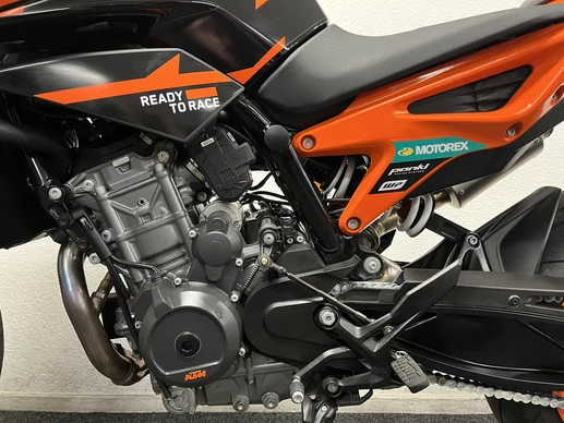 KTM 890 - Afbeelding 18 van 23