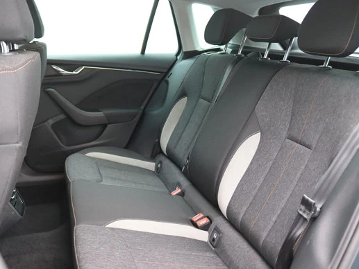 Škoda Kamiq - Afbeelding 7 van 30