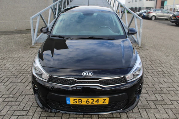 Kia Rio - Afbeelding 9 van 21