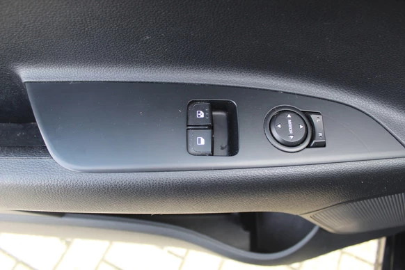 Kia Rio - Afbeelding 13 van 21