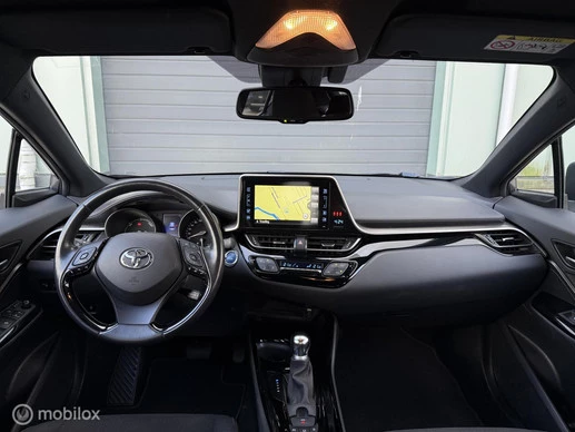 Toyota C-HR - Afbeelding 13 van 30