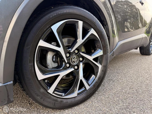 Toyota C-HR - Afbeelding 28 van 30