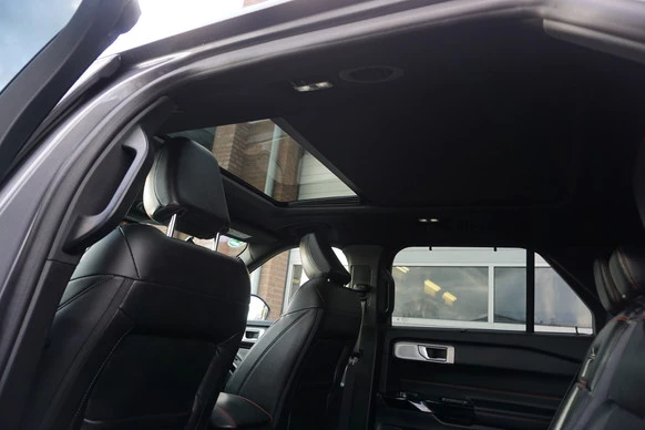 Ford Explorer - Afbeelding 16 van 30