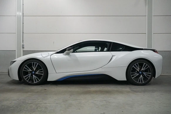 BMW i8 - Afbeelding 4 van 30