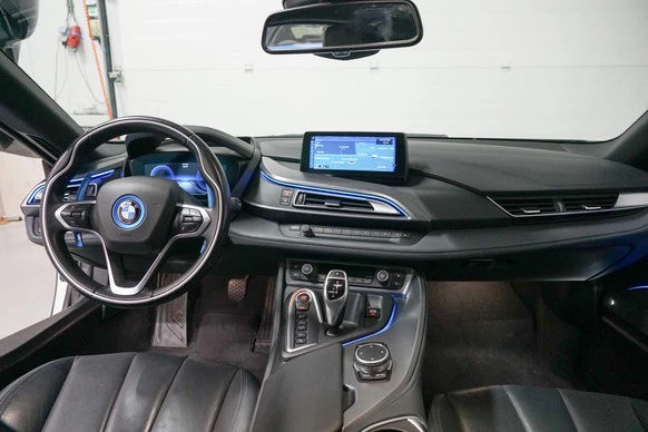 BMW i8 - Afbeelding 9 van 30