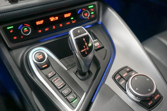 BMW i8 - Afbeelding 24 van 30