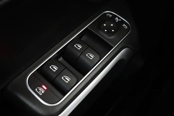 Mercedes-Benz GLB - Afbeelding 17 van 30