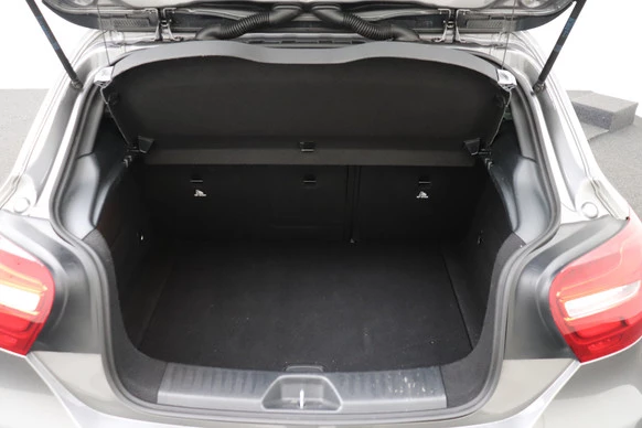 Mercedes-Benz A-Klasse - Afbeelding 13 van 25