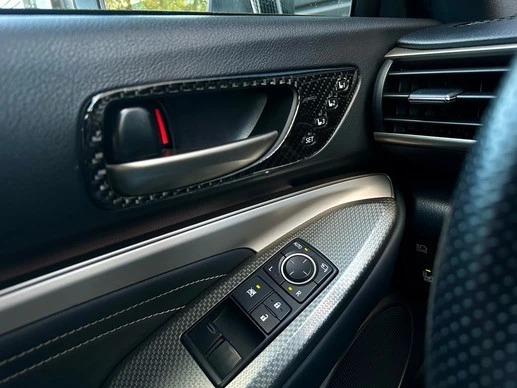 Lexus RC - Afbeelding 25 van 30