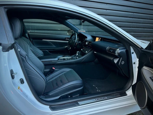 Lexus RC - Afbeelding 30 van 30