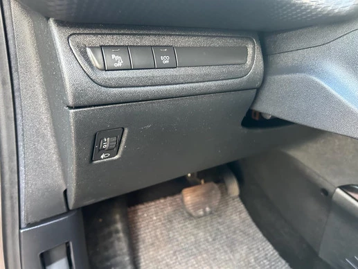 Peugeot 2008 - Afbeelding 12 van 19