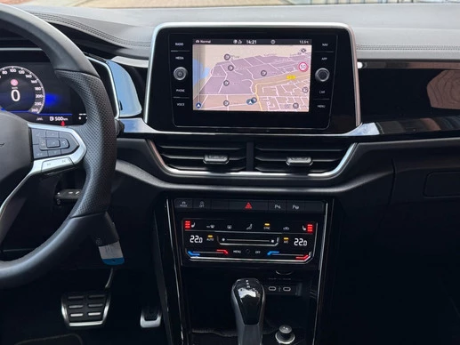 Volkswagen T-Roc - Afbeelding 28 van 30