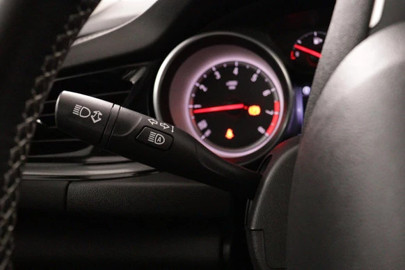 Opel Insignia - Afbeelding 25 van 30