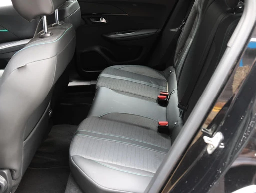 Peugeot e-2008 - Afbeelding 18 van 30