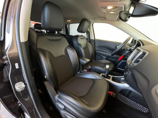 Jeep Compass - Afbeelding 8 van 30