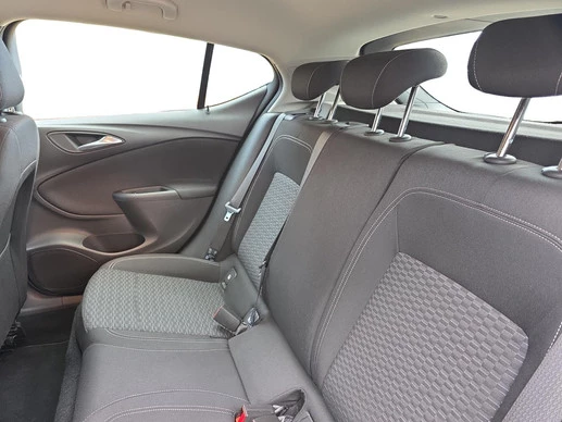 Opel Astra - Afbeelding 13 van 28