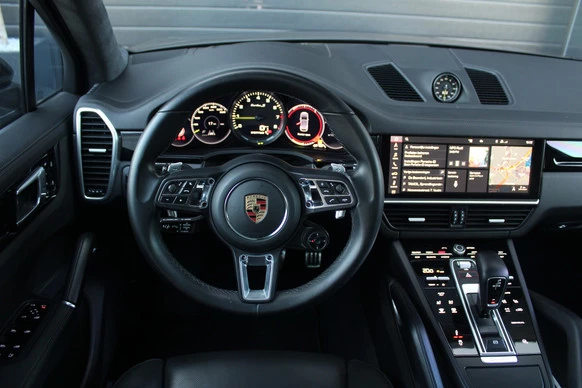Porsche Cayenne - Afbeelding 9 van 30