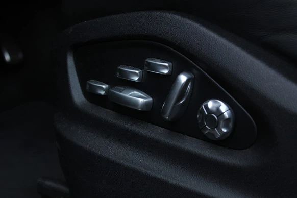 Porsche Cayenne - Afbeelding 15 van 30