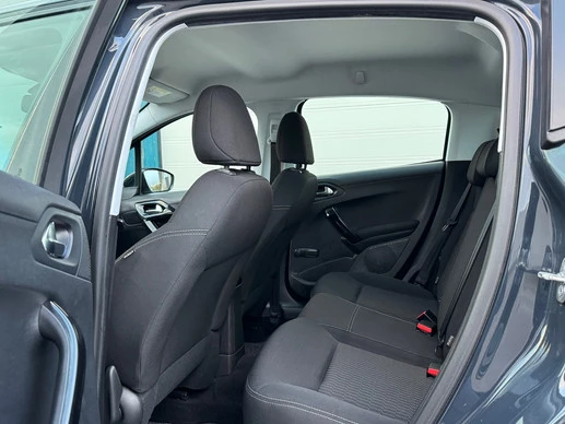 Peugeot 208 - Afbeelding 25 van 30