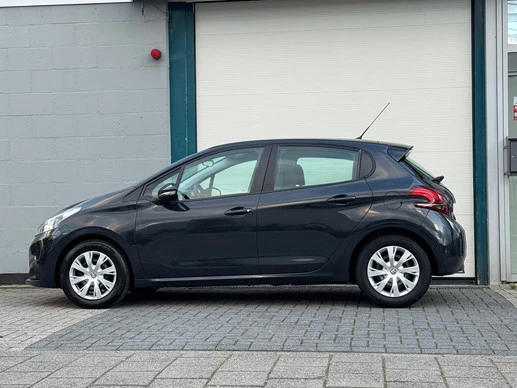 Peugeot 208 - Afbeelding 28 van 30