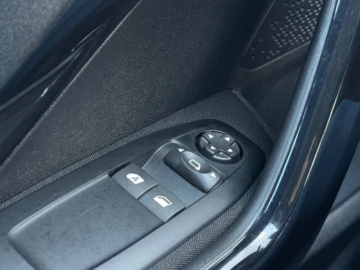 Peugeot 208 - Afbeelding 29 van 30