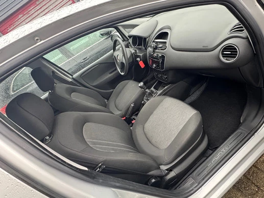 Fiat Punto - Afbeelding 17 van 18