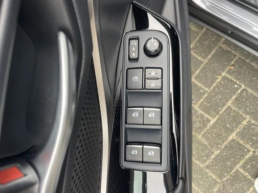 Toyota C-HR - Afbeelding 2 van 25