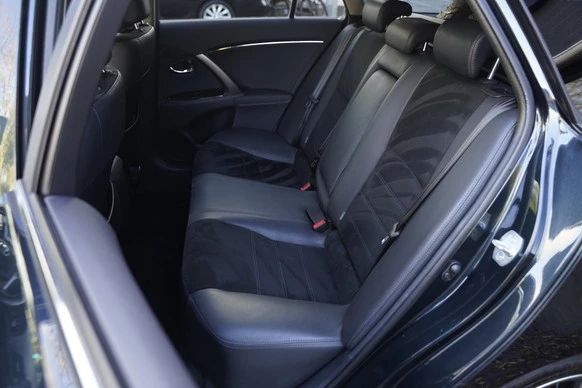 Toyota Avensis - Afbeelding 13 van 24