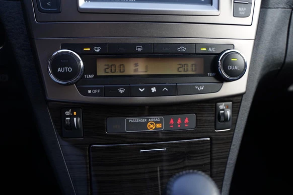 Toyota Avensis - Afbeelding 14 van 24