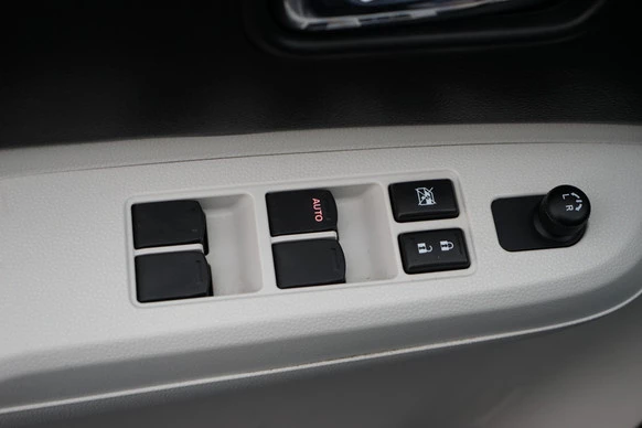 Suzuki Ignis - Afbeelding 27 van 30