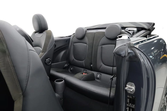 MINI Cooper S Cabrio - Afbeelding 22 van 30