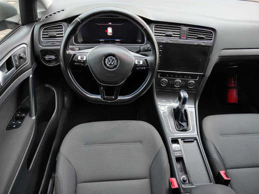 Volkswagen e-Golf - Afbeelding 11 van 20