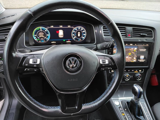 Volkswagen e-Golf - Afbeelding 19 van 20