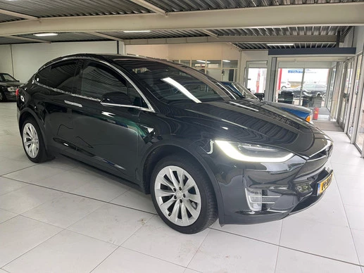 Tesla Model X - Afbeelding 2 van 30