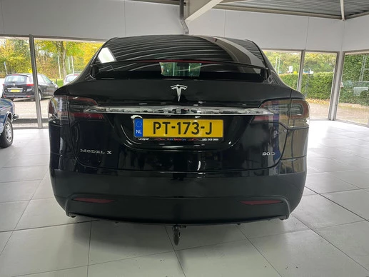 Tesla Model X - Afbeelding 8 van 30