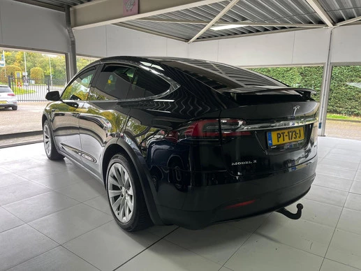 Tesla Model X - Afbeelding 9 van 30
