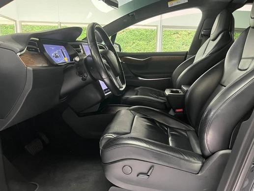 Tesla Model X - Afbeelding 11 van 30