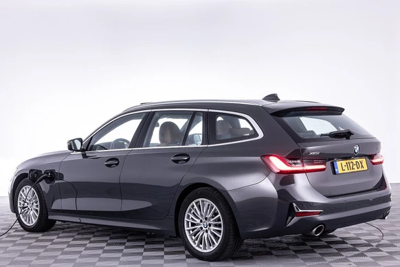 BMW 3 Serie - Afbeelding 2 van 30