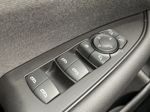 Opel Insignia - Afbeelding 24 van 30