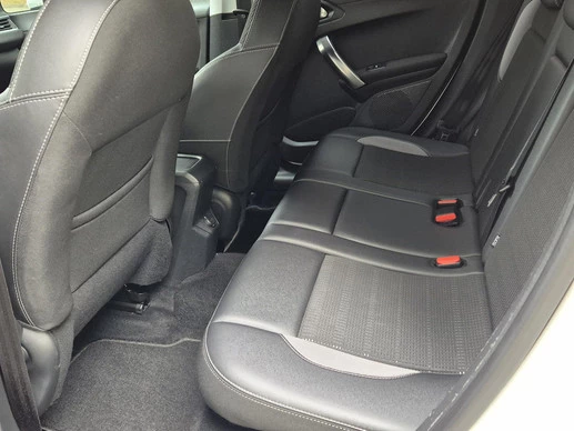 Peugeot 2008 - Afbeelding 25 van 30