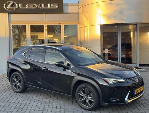 Lexus UX - Afbeelding 1 van 30