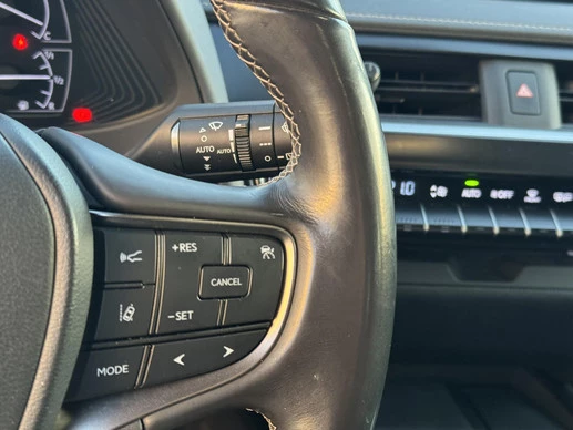 Lexus UX - Afbeelding 17 van 30