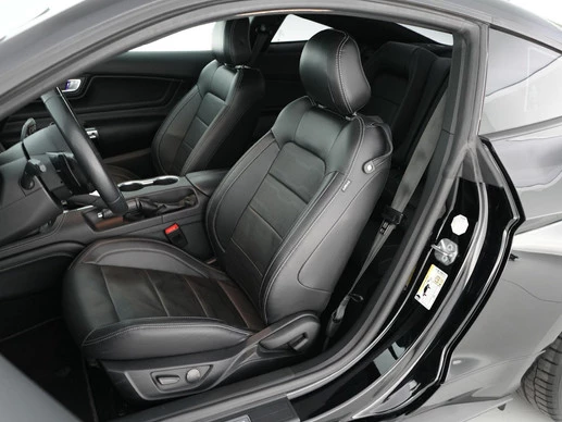 Ford Mustang - Afbeelding 5 van 30