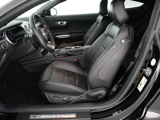 Ford Mustang - Afbeelding 4 van 30