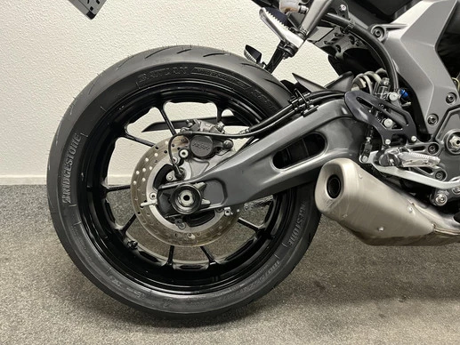 Yamaha YZF - Afbeelding 7 van 20