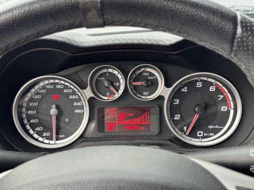 Alfa Romeo MiTo - Afbeelding 27 van 30