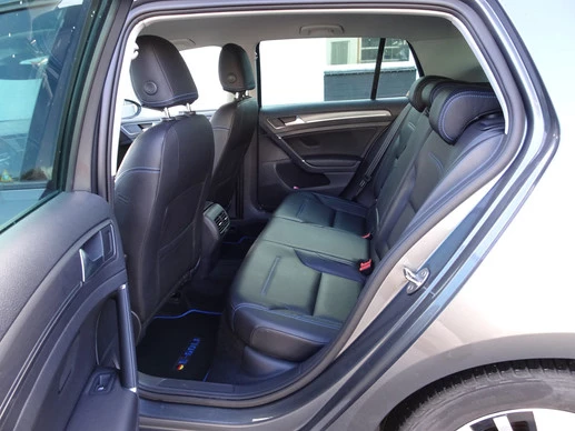 Volkswagen e-Golf - Afbeelding 15 van 29